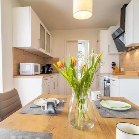 Exklusive Beltstrand Mit 2 Schlafzimmern Und Garten Apartment